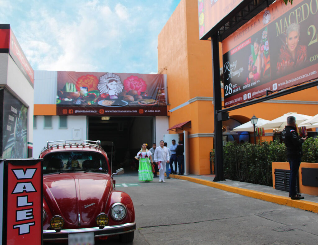 Estacionamiento-Restaurante La Reina Oaxaca